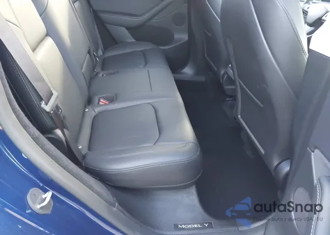 2024 Tesla Model Y Long Range Dual Motor All-Wheel Drive/Rwd from USA, damaged, VIN 7SAYGDED5RF015208